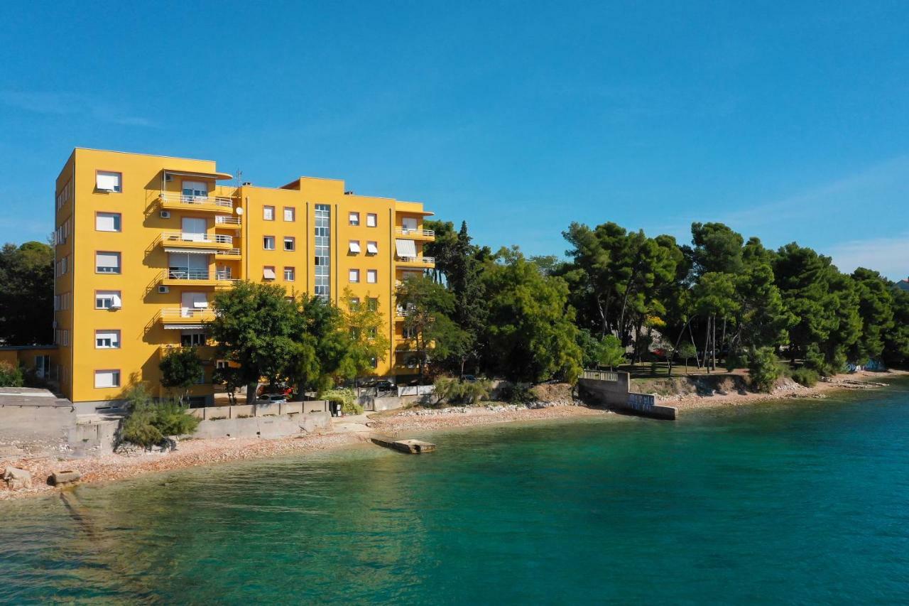 Caisa Classic Beachfront Apartment Zadar Exterior foto